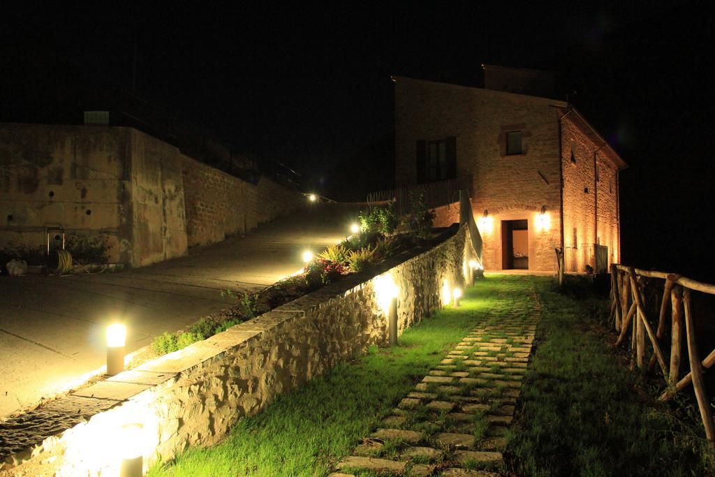 Agriturismo Casale La Palombara Villa Cerreto di Spoleto Bagian luar foto