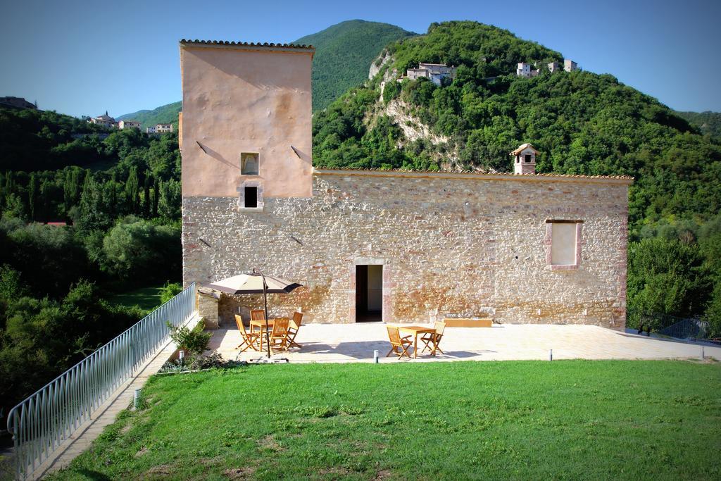 Agriturismo Casale La Palombara Villa Cerreto di Spoleto Bagian luar foto