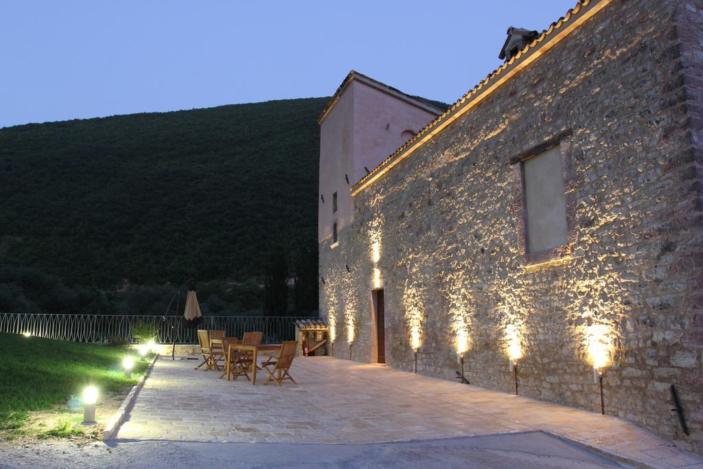 Agriturismo Casale La Palombara Villa Cerreto di Spoleto Bagian luar foto